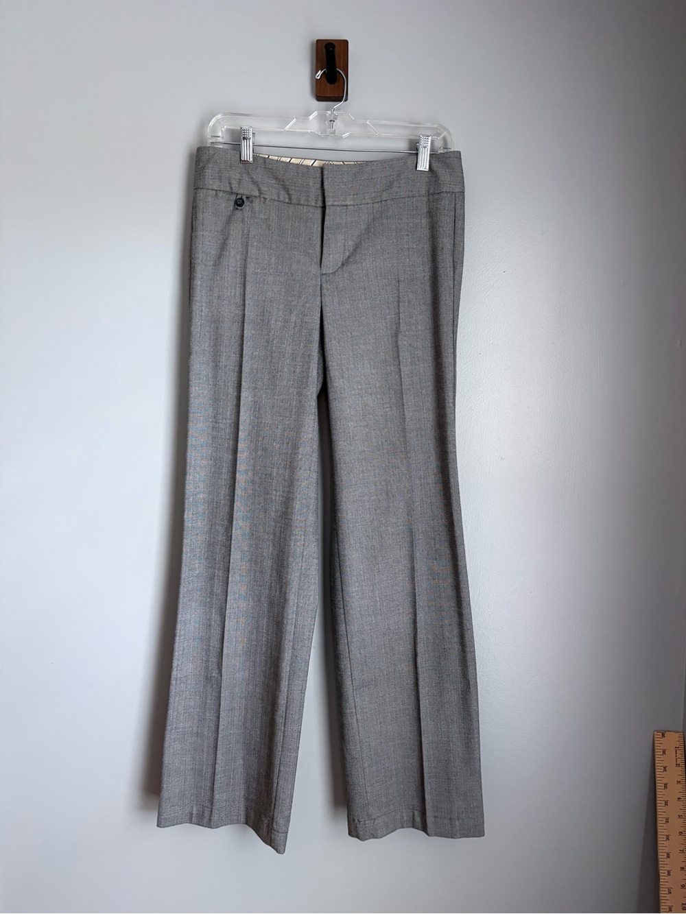 Dockers Ideal Fit Womens Dress Pants Gray Herringbone Wide Leg Size 4 Medium